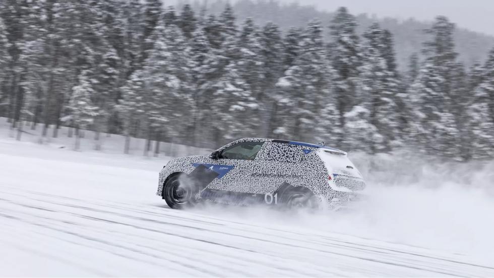 Καμουφλαρισμένο Alpine A290 δοκιμαζόταν στον αρκτικό κύκλο